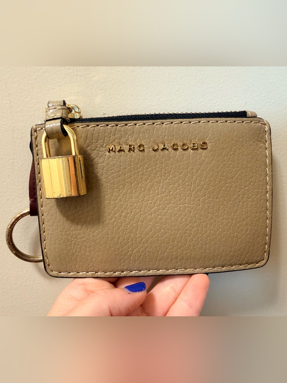 *Cute* Marc Jacobs - Leather Card Pouch with Gold Padlock